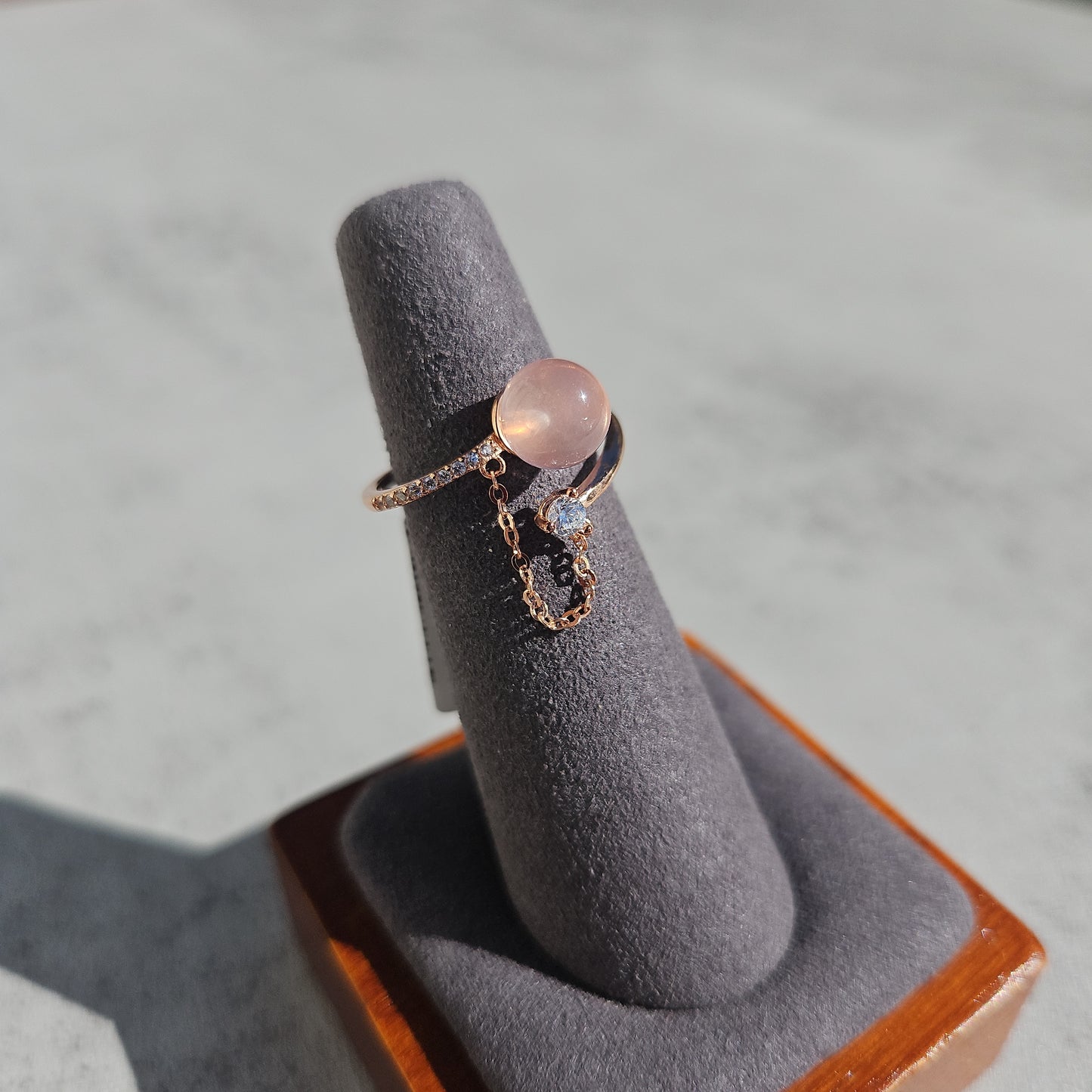 Rose Quartz Chain Ring