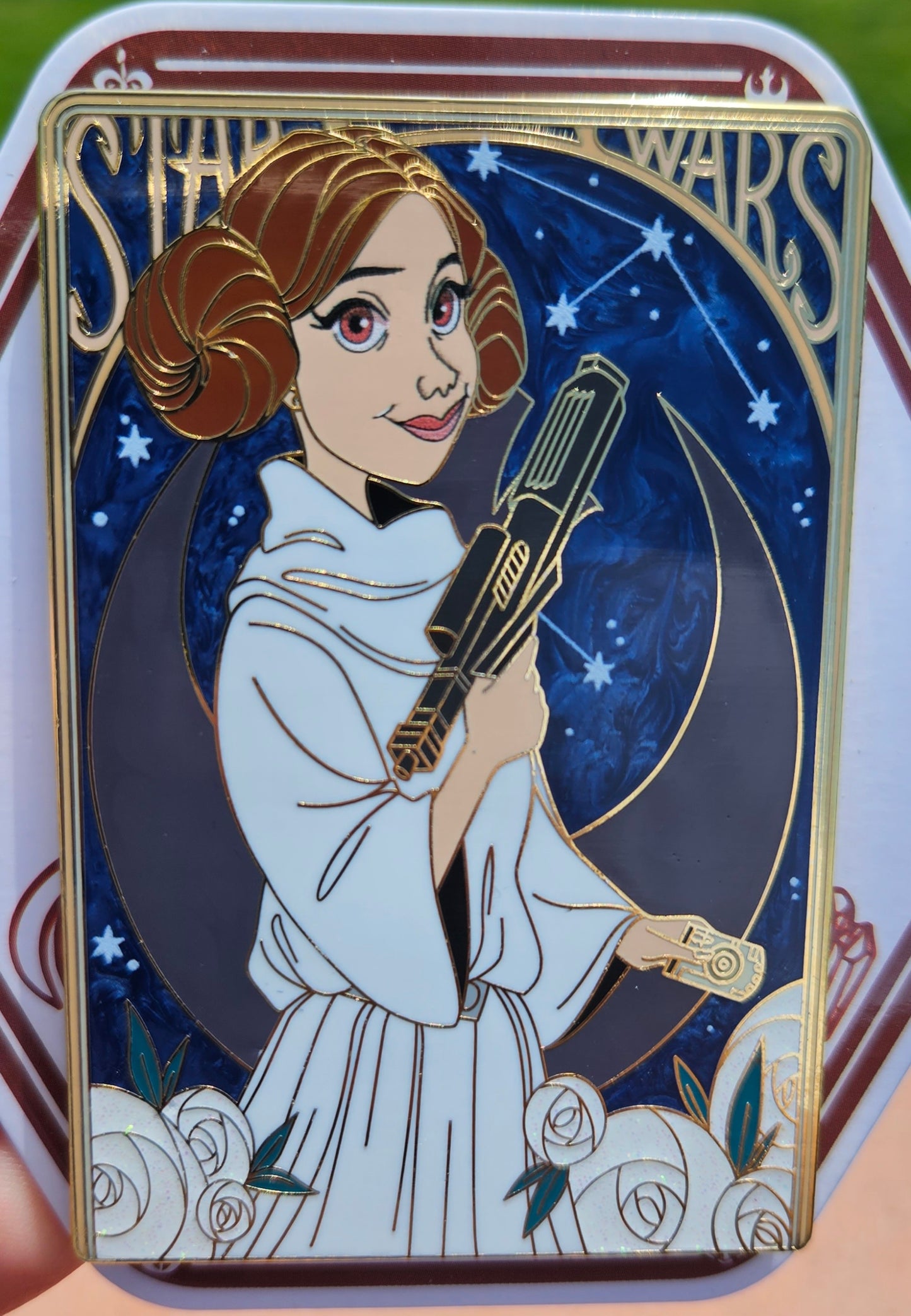 Rebel Leia Pin