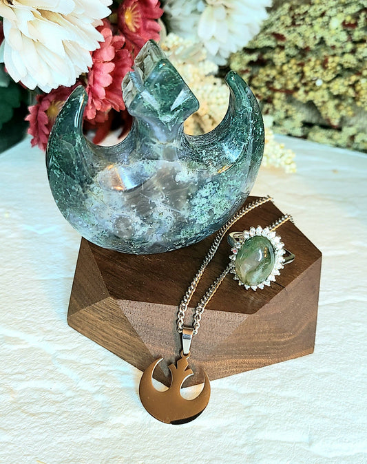 Rebel Crest Crystal Bundle